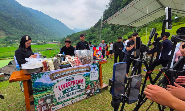 Đánh thức tiềm năng vùng cao: Lâm Bình vươn lên mạnh mẽ nhờ kinh tế số và tài nguyên số