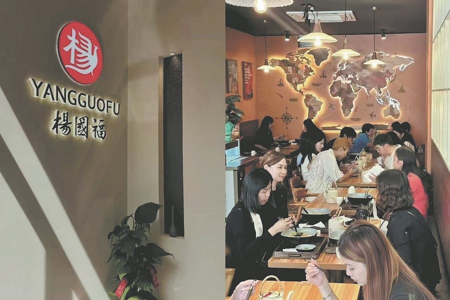 Thực khách thưởng thức các món ăn tại một cửa hàng Yangguofu Malatang ở Paris. Nguồn: China Daily.