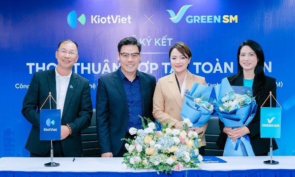 Green SM và KiotViet hợp tác mở rộng hệ sinh thái kinh doanh và giao nhận xanh