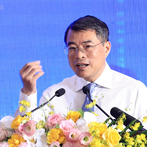 Thủ tướng Chính phủ Lê Minh Hưng phát biểu tại Chương trình Thủ tướng Chính phủ đối thoại với thanh niên, chiều 15/10. Ảnh: Nhật Bắc/VGP.