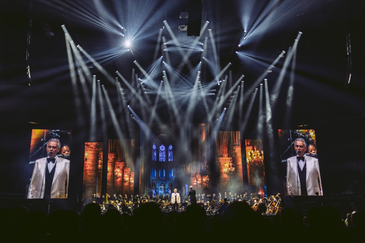 Maestro Andrea Bocelli đã vượt qua mọi giới hạn để trở thành giọng ca có sức ảnh hưởng trên toàn cầu. Ảnh: NVCC