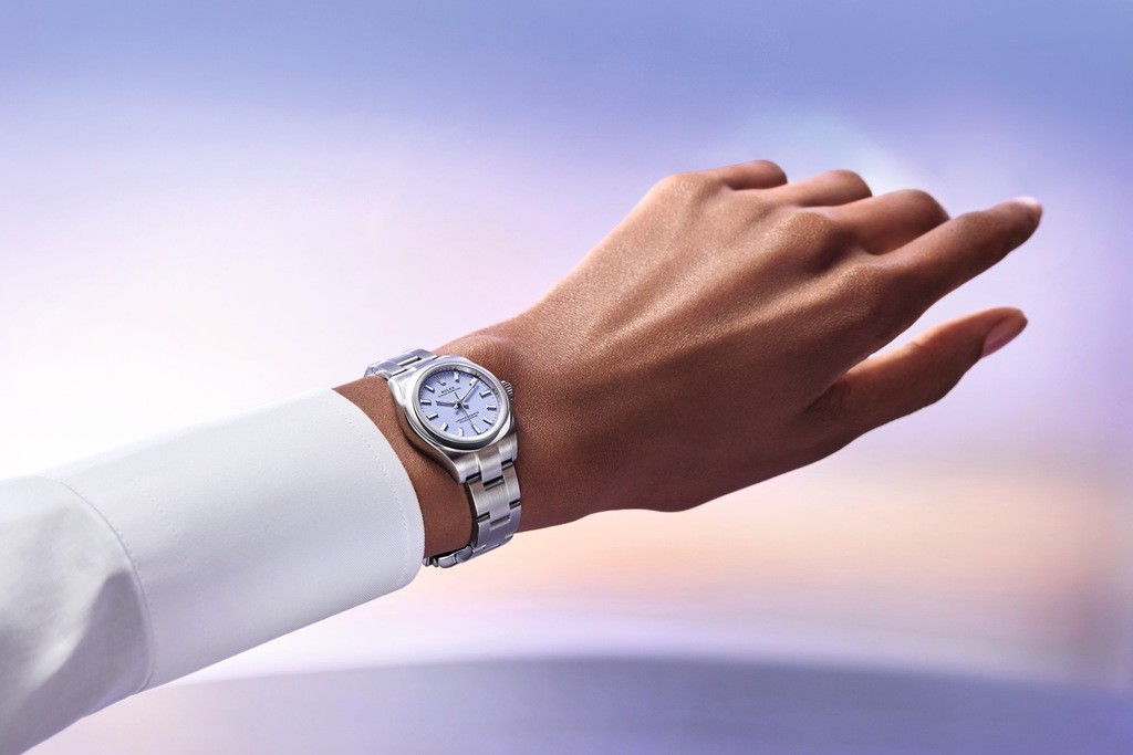 Mẫu đồng hồ Rolex Oyster Perpetual cỡ 28 mm. Ảnh: Rolex