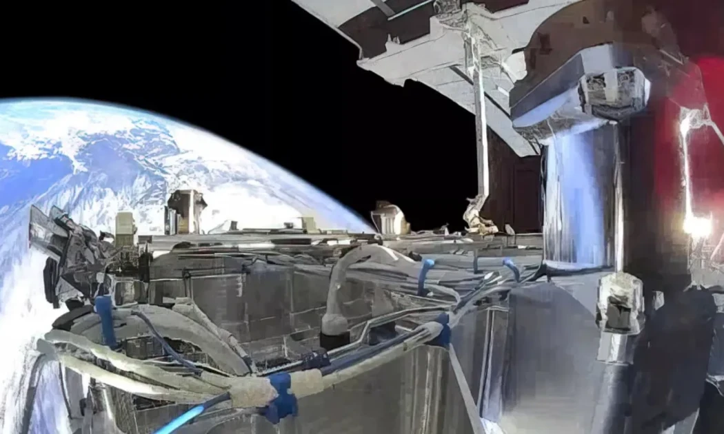 Nước Anh đã áp dụng Starshield. Ảnh: SpaceX.