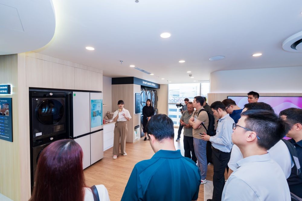 Samsung Electronics tổ chức sự kiện “The Brief 2026” tại Hà Nội vào ngày 14 tháng 10 năm 2026 nhằm giới thiệu danh mục giải pháp thiết bị gia dụng kỹ thuật số toàn diện dành cho doanh nghiệp và gia đình. Ảnh: Samsung