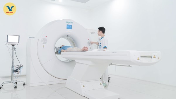 Hệ thống máy chụp cắt lớp vi tính (CT) 384 lát cắt được MEDLATEC đầu tư giúp phát hiện sớm và chính xác nhiều bệnh lý chuyên sâu, các ca bệnh khó.
