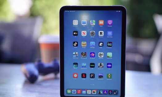 iPad mini 7. Ảnh: The Verge.