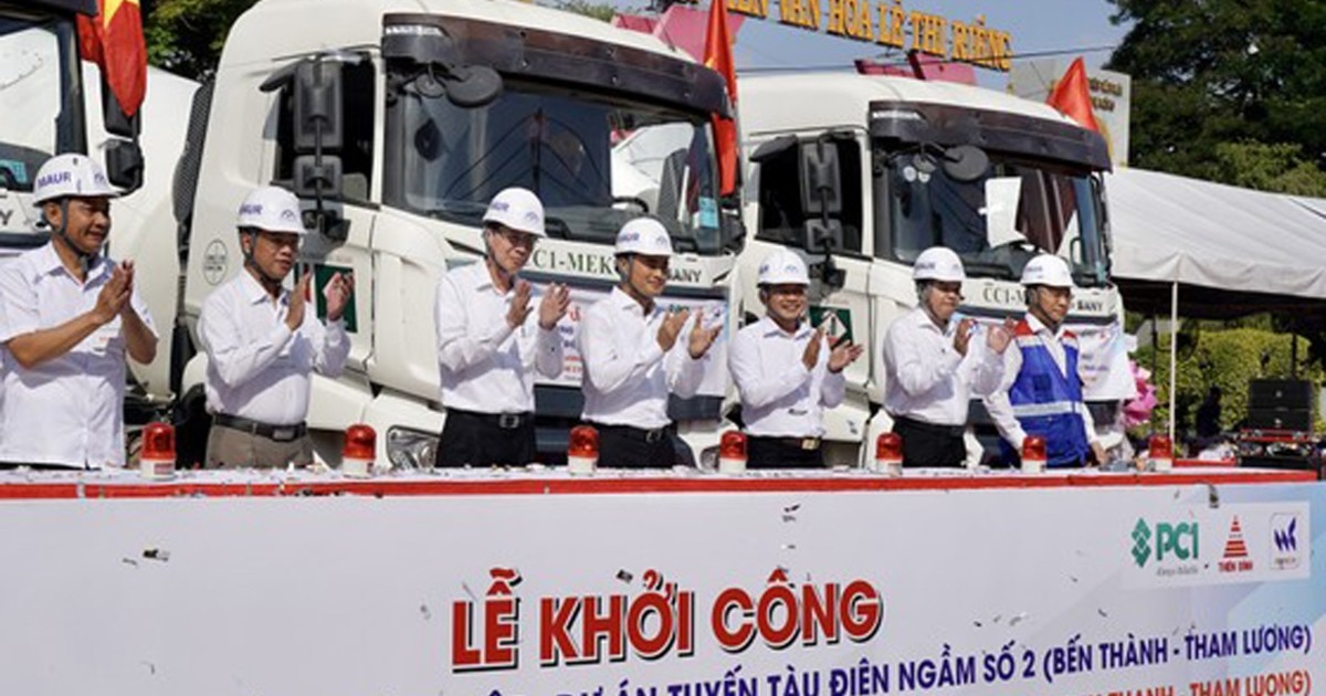 TP. Hồ Chí Minh: Khởi công 49 dự án, tỷ lệ giải...
