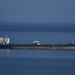 Một con tàu chở dầu ở ngoài khơi Venezuela tháng 1/2026 - Ảnh: Xinhua.