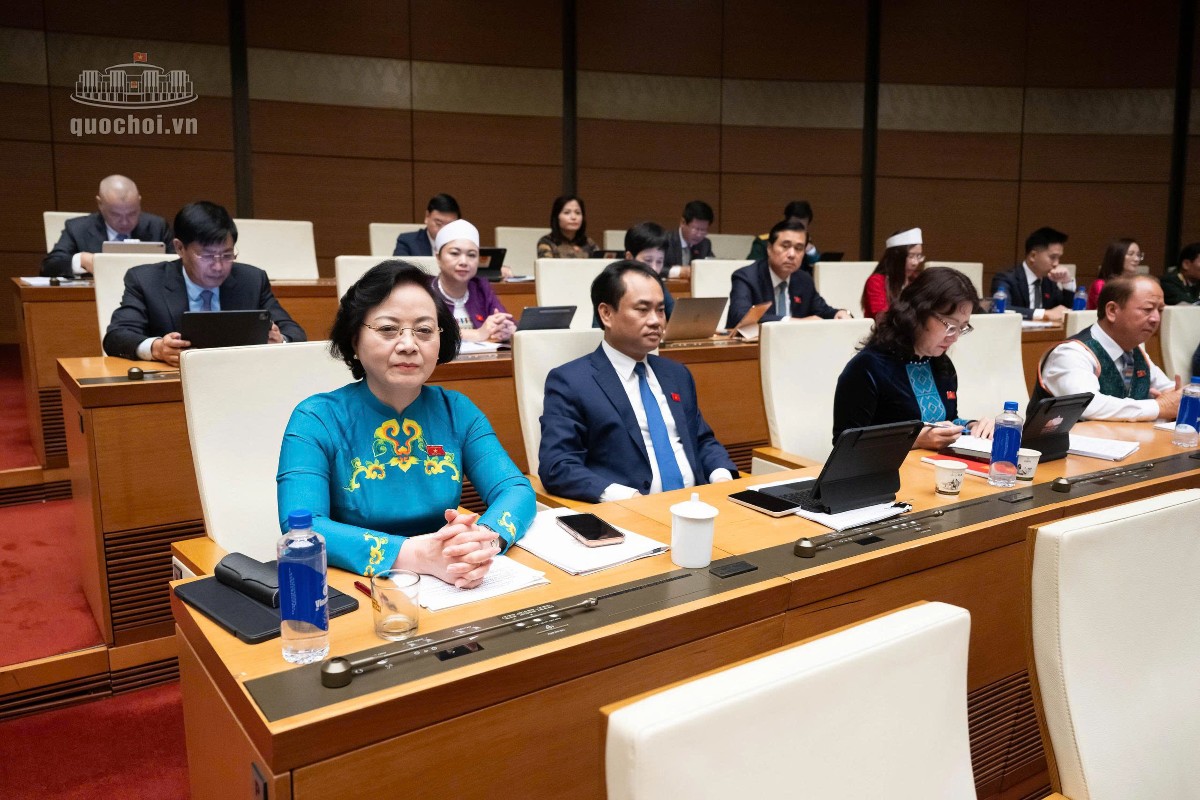 Các đại biểu tham dự phiên họp. Ảnh: Quochoi.vn