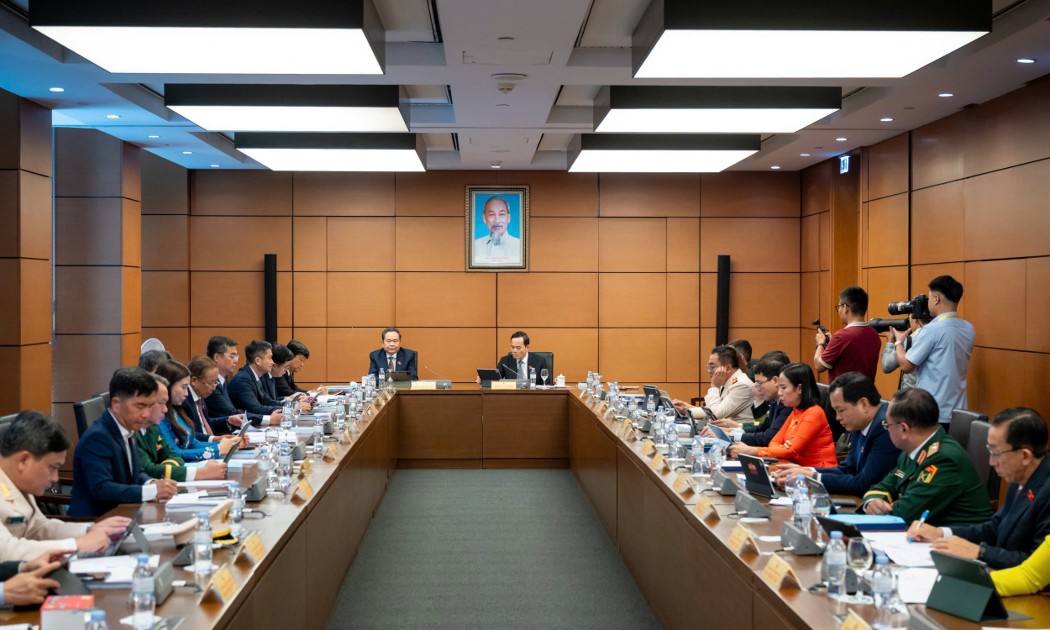 Quang cảnh Phiên thảo luận tại Tổ 2. Ảnh; Quochoi.vn