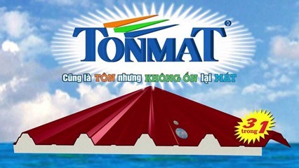 Tấm lợp 3 lớp lõi PU TONMAT ra mắt tháng 3/2004 với câu nói “Cũng là tôn nhưng không ồn, lại mát”, khởi nguồn của hai tiếng “tôn mát”.