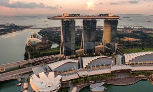 Theo Chiến lược lượng tử quốc gia, Singapore đặt mục tiêu đào tạo tối đa 100 thạc sĩ và 100 tiến sĩ trong lĩnh vực công nghệ lượng tử.