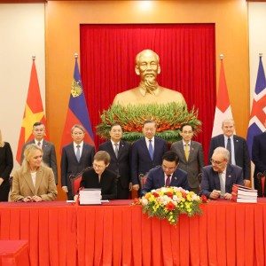 Tổng Bí thư, Chủ tịch nước Tô Lâm chứng kiến Lễ ký kết Hiệp định VEFTA. Ảnh: Bộ Công Thương.