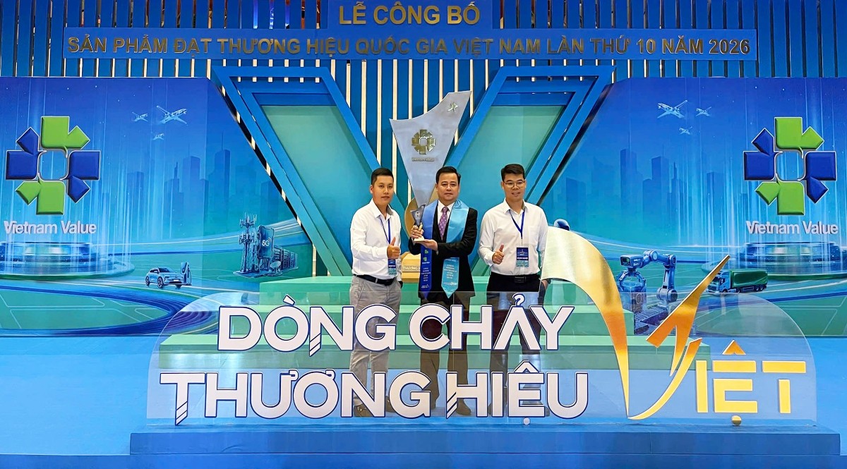 VAS vững vàng Tâm thép “Vươn cao tinh thần Việt”.