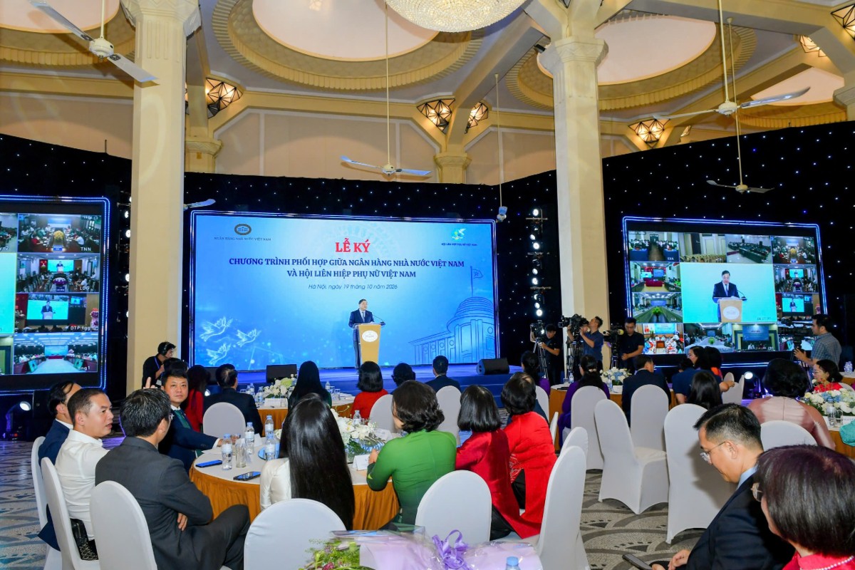 Lễ ký kết được tổ chức trực tiếp kết hợp trực tuyến tại 33 tỉnh, thành phố. (Ảnh: SBV)