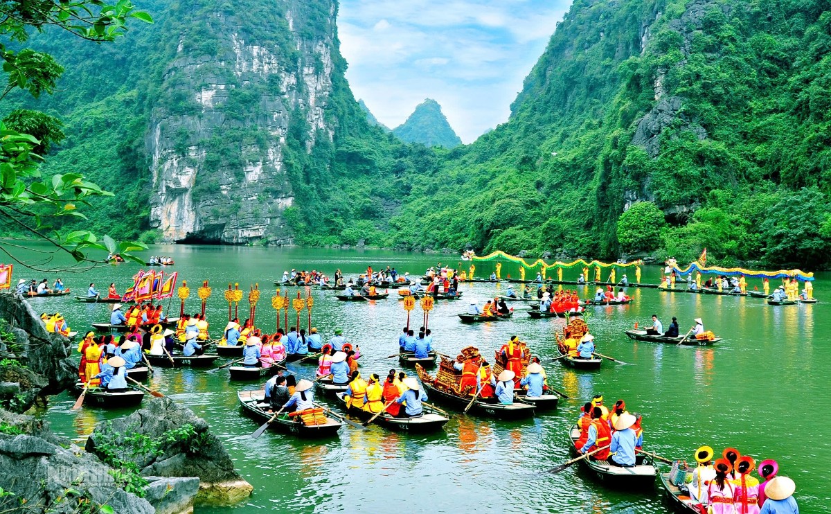 Khi có thêm không gian biển, Ninh Bình có điều kiện xây dựng các sản phẩm du lịch MICE. Ảnh: Hanoitourist
