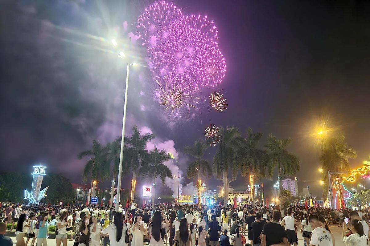 Quảng trường Lam Sơn, phường Hạc Thành, sẽ là nơi hội tụ các hoạt động biểu diễn nghệ thuật và trải nghiệm văn hóa trong ba ngày diễn ra ngày hội. Ảnh: Hoàng Sơn