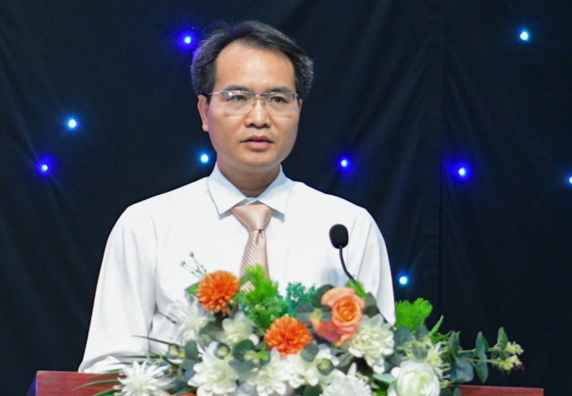 Ông Nguyễn Toàn Thắng, Phó Giám đốc Sở Khoa học và Công nghệ, phát biểu khai mạc hội nghị. Ảnh: NBTV