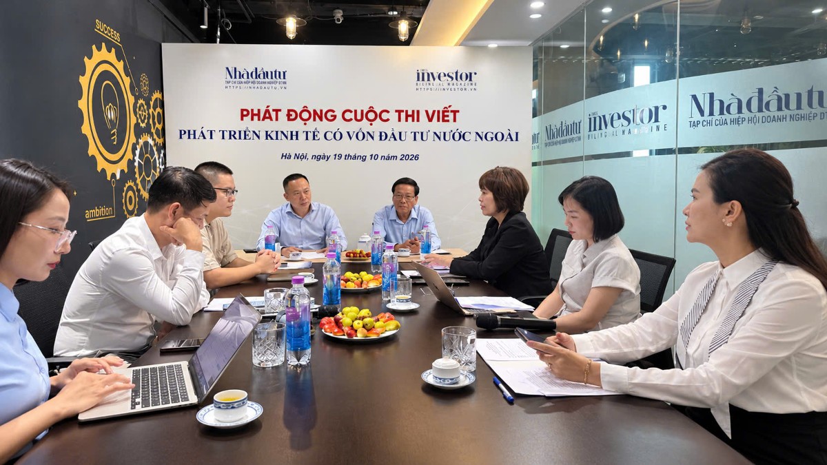 Lễ phát động Cuộc thi viết “Phát triển kinh tế có vốn đầu tư nước ngoài” ngày 19/10/2026 tại Hà Nội. Ảnh: PV VnEconomy