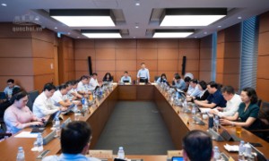Toàn cảnh thảo luận tại tổ 9. Ảnh: Cổng thông tin điện tử Quốc hội.