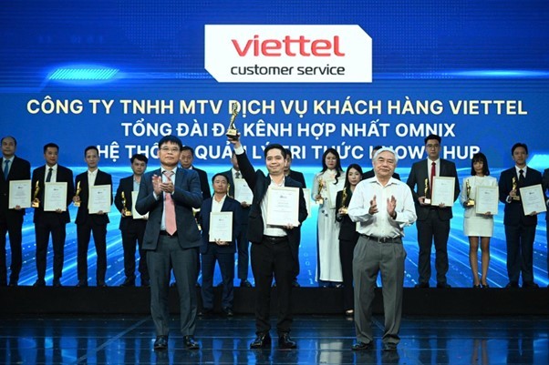 OmniX được vinh danh tại Giải thưởng Chuyển đổi số Việt Nam 2026.