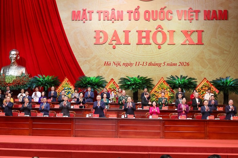 Đoàn Chủ tịch Đại hội đại biểu Mặt trận Tổ quốc Việt Nam lần thứ XI - Ảnh: VGP/Nhật Bắc