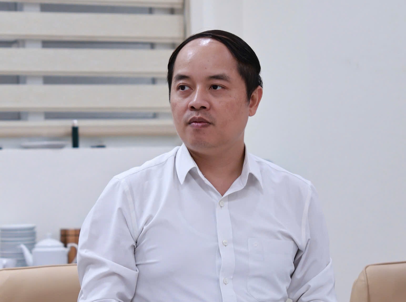 Nếu chỉ giải quyết bài toán công suất tại một trạm mà không xem xét điều kiện chung của khu vực, việc mở rộng có thể phát sinh những bất cập kỹ thuật. Vì vậy, cần khảo sát khả năng cấp điện thực tế trước khi quyết định nâng công suất hoặc mở rộng hệ thống sạc,&nbsp;PGS.TS Lê Xuân Thành cho biết.