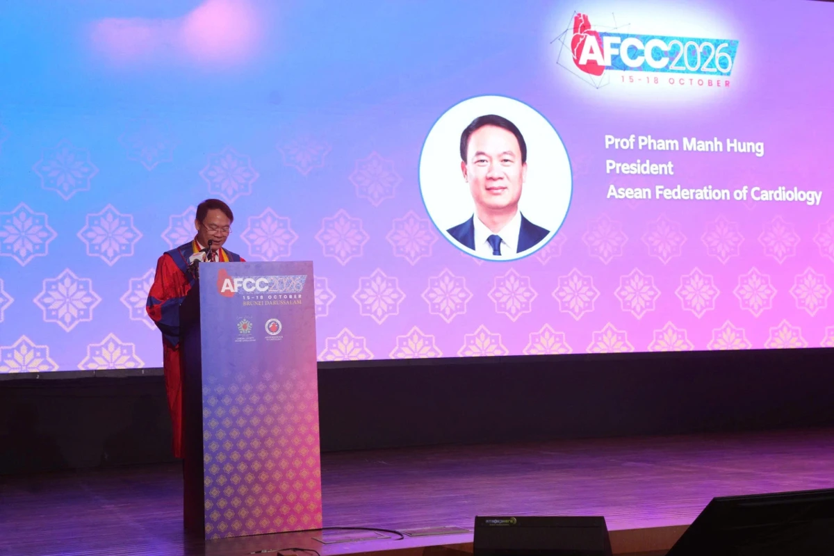 GS.TS. Phạm Mạnh Hùng, Chủ tịch AFC nhiệm kỳ 2025 - 2027, phát biểu tại Lễ khai mạc AFCC 2026. Ảnh: Hội Tim mạch học Việt Nam