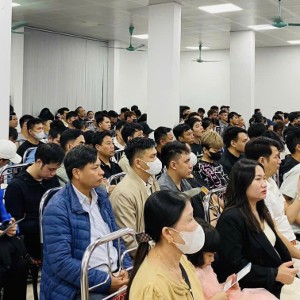 Giáo dục định hướng cho người lao động trước khi xuất cảnh. Ảnh: Thu Hằng.
