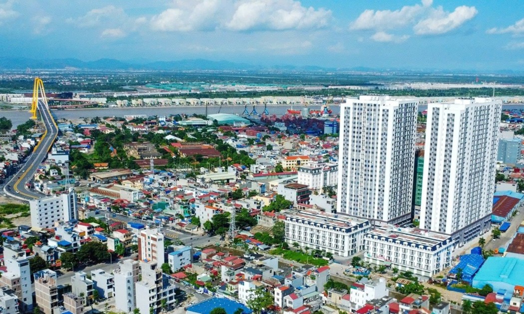 Sau dự án nhà ở xã hội 384 Lê Thánh Tông (phường Ngô Quyền), Công ty Cổ phần Hóa chất Vật liệu điện Bình Phát lại được làm chủ dự án 1.777 căn nhà ở xã hội trên địa bàn phường Lê Chân. Ảnh: Trung Kiên.