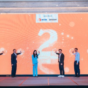 Lễ phát động Chương trình “Doanh nhân trẻ vươn ra thị trường quốc tế qua thương mại điện tử”. Ảnh: BTC