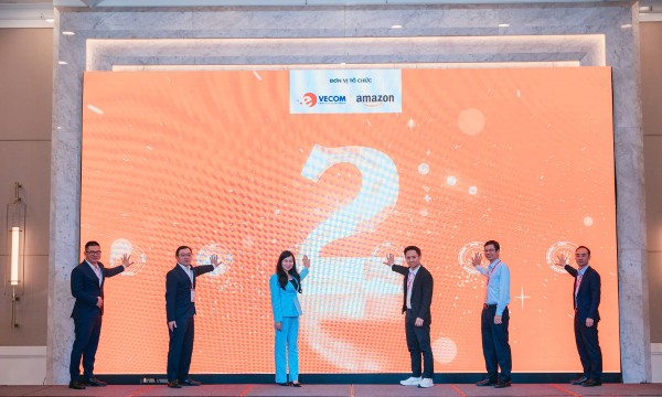 Đưa doanh nhân trẻ vươn ra thị trường toàn cầu qua thương mại điện tử