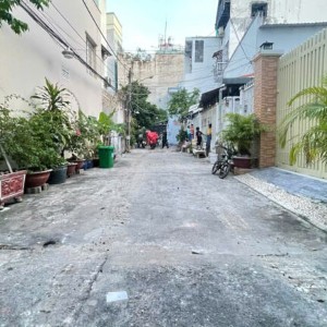 Người dân hiến đất mở tuyến hẻm trên đường Nguyễn Thị Thập, phường Tân Mỹ TP. Hồ Chí Minh - Ảnh minh họa: Ánh Hoa.