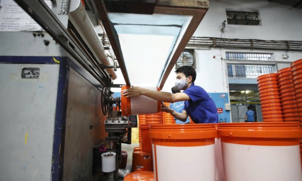Ngành nhựa đang từng bước “chuyển” xanh