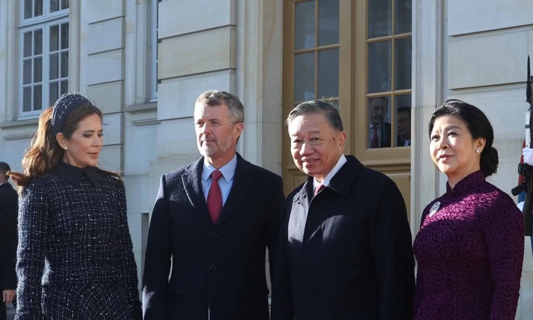 Tổng Bí thư, Chủ tịch nước Tô Lâm và Phu nhân Ngô Phương Ly với Nhà vua Đan Mạch Frederik X và Hoàng hậu Mary. Ảnh: TTXVN