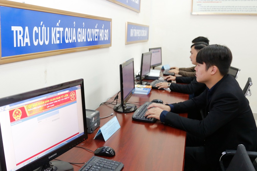 Bên cạnh dịch vụ trực tuyến toàn trình và nguyên tắc khai báo một lần, nội dung đáng chú ý là chuyển từ cung cấp dịch vụ công bị động sang dịch vụ công chủ động. Ảnh minh họa