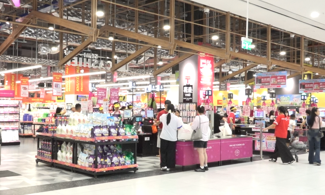 Thanh Hóa có 699 sản phẩm OCOP nhưng việc đưa hàng hóa địa phương vào hệ thống siêu thị lớn vẫn còn nhiều khó khăn. Ảnh: Nguyễn Thuấn