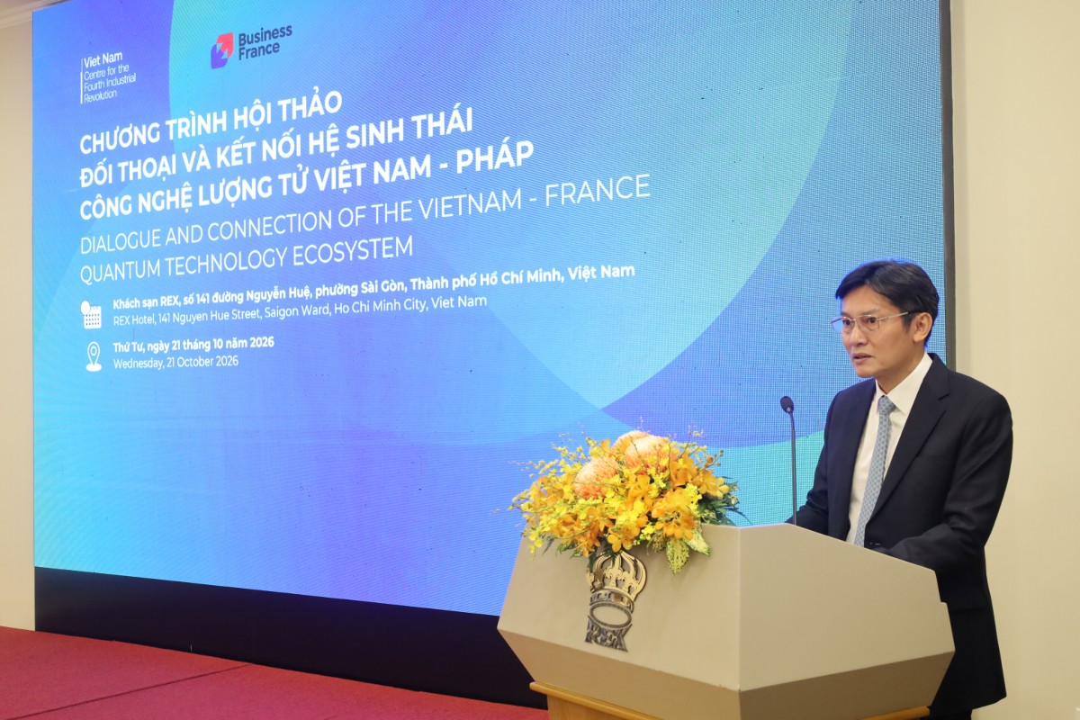 Ông Phạm Phú Trường, Phó Giám đốc HCMC C4IR, phát biểu tại hội thảo 'Đối thoại và kết nối hệ sinh thái công nghệ lượng tử Việt Nam - Pháp', ngày 21/10 - Ảnh: Minh Hà.