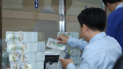 Remittances to HCM City rebound in Q3