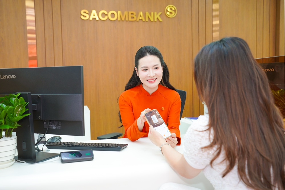 Sau khách hàng doanh nghiệp, SACOMBANK triển khai gói tín dụng ưu đãi với tổng quy mô 20.000 tỷ đồng cho khách hàng cá nhân. Ảnh: SACOMBANK.