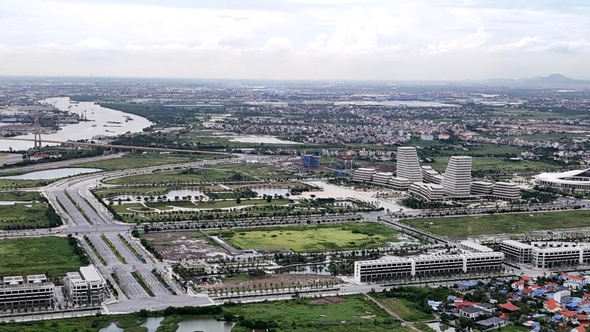 Khu đất đấu giá nằm tại Khu đô thị mới Bắc sông Cấm tiếp giáp 2 tuyến đường lộ giới 45m và 90m. Ảnh: ĐH.