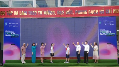 Building digital resilience for Vietnam’s younger generation