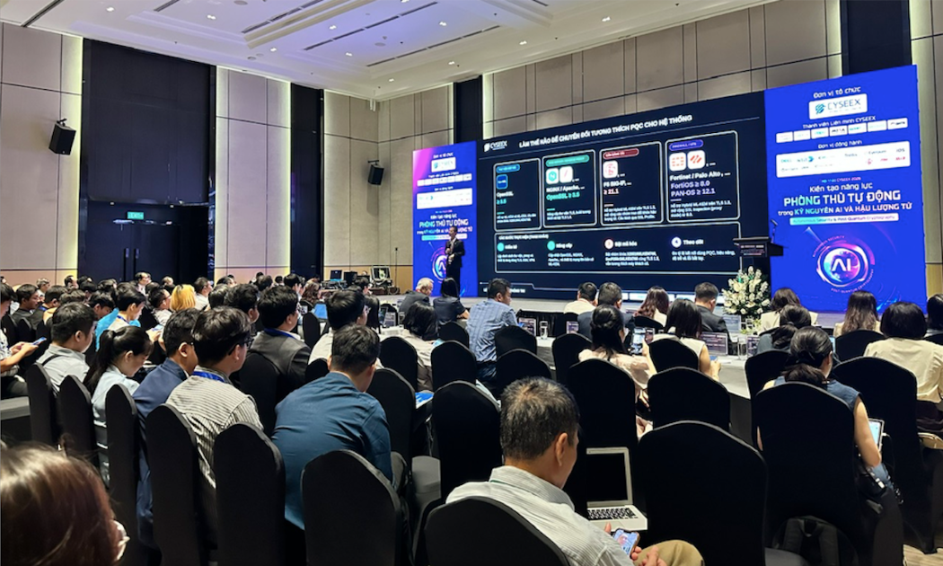 Hội thảo CYSEEX 2026 với chủ đề “Kiến tạo năng lực phòng thủ tự động trong kỷ nguyên AI và hậu lượng tử” ngày 21/10 - ảnh: Nam Anh.