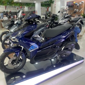 Hơn 2 triệu xe máy bán ra sau 9 tháng: Vì sao xe xăng vẫn