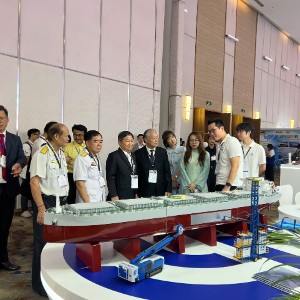Nhiều doanh nghiệp, khách mời tham gia triển lãm OGAV 2026 và VIMOX 2026 tại TP. Hồ Chí Minh. Ảnh: Minh Hà.
