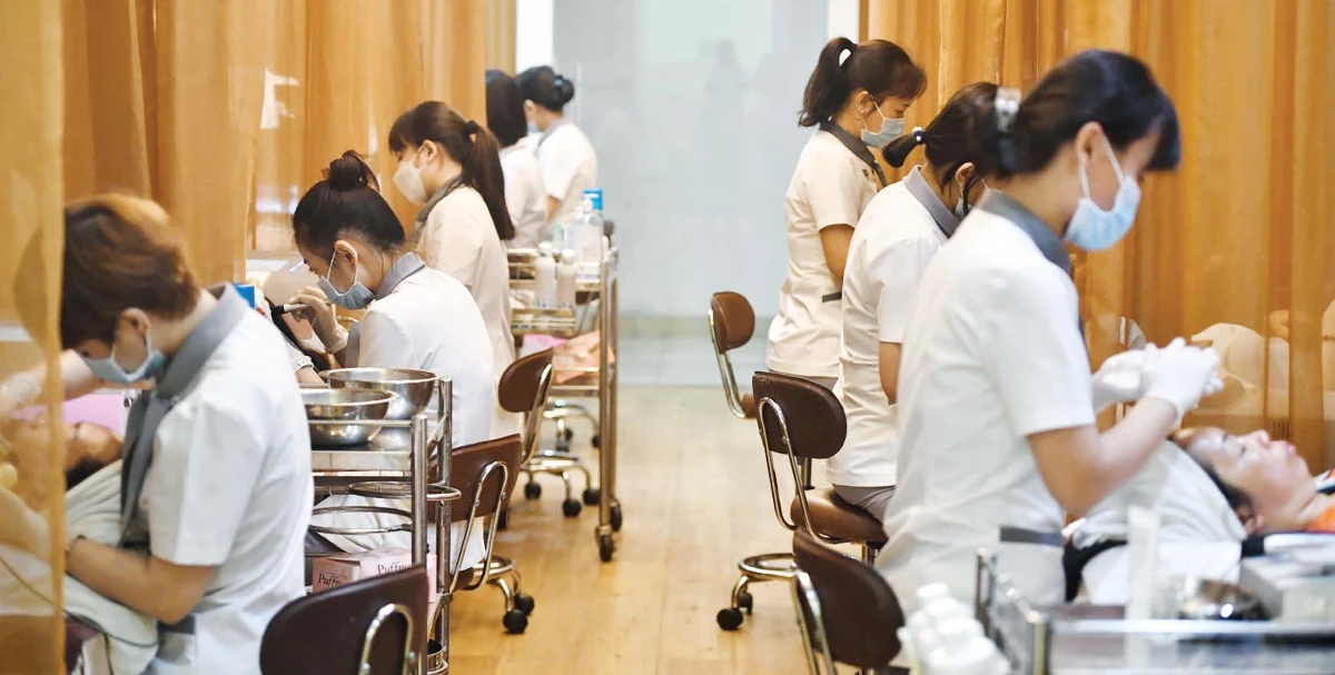Việt Nam phấn đấu hình thành chuỗi dịch vụ du lịch y tế chuyên nghiệp, an toàn, chất lượng cao. Ảnh: Bệnh viện Da liễu TP.HCM