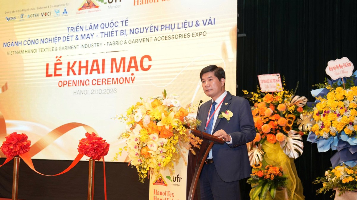 Ông Cao Hữu Hiếu, Tổng Giám đốc Vinatex phát biểu tại sự kiện. Ảnh: Song Hà.
