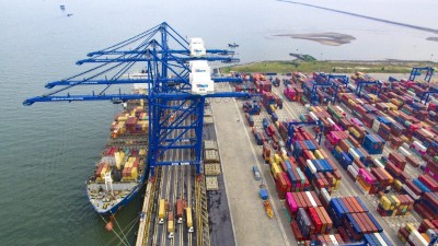 HCM City and Hai Phong ports rank among world’s busiest container hubs