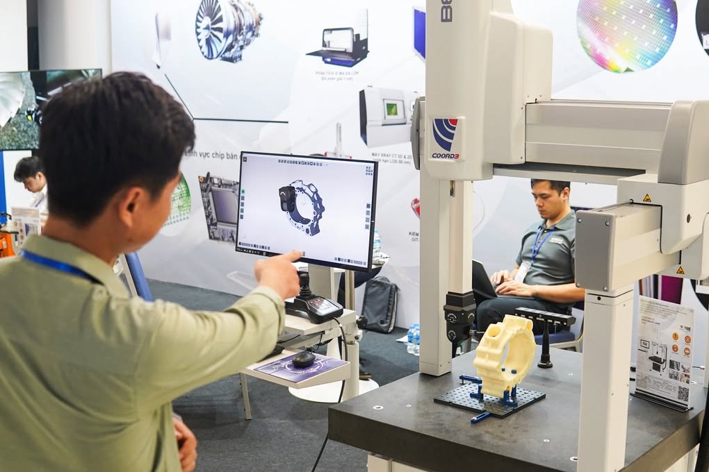 Theo quyết định, thành phố hỗ trợ 100% chi phí đầu tư mới hoặc nâng cấp hạ tầng khoa học, công nghệ, đổi mới sáng tạo và chuyển đổi số của các tổ chức hoạt động trong lĩnh vực này thuộc thành phố Hà Nội. Ảnh: Sở KH&CN