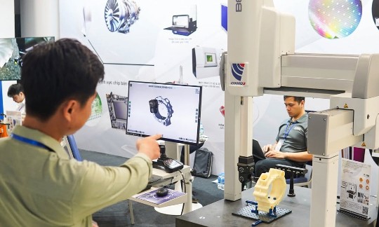 Theo quyết định, thành phố hỗ trợ 100% chi phí đầu tư mới hoặc nâng cấp hạ tầng khoa học, công nghệ, đổi mới sáng tạo và chuyển đổi số của các tổ chức hoạt động trong lĩnh vực này thuộc thành phố Hà Nội. Ảnh: Sở KH&CN